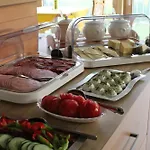 Fruehstueckspension Seerose Bed & Breakfast Weissensee