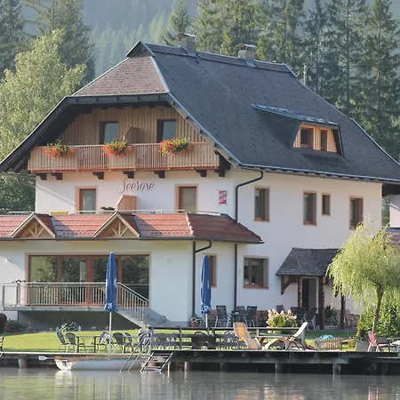 Panzió Fruehstueckspension Seerose 3*