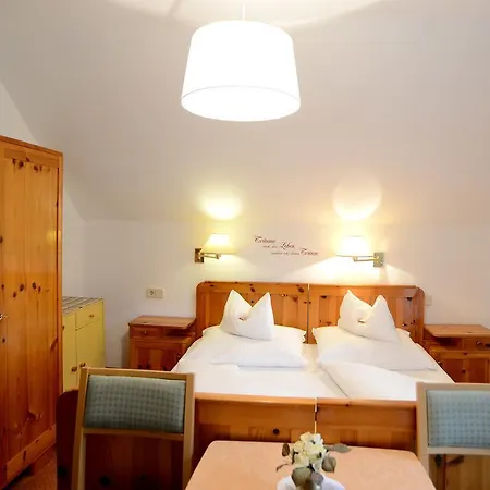 Fruehstueckspension Seerose 3*